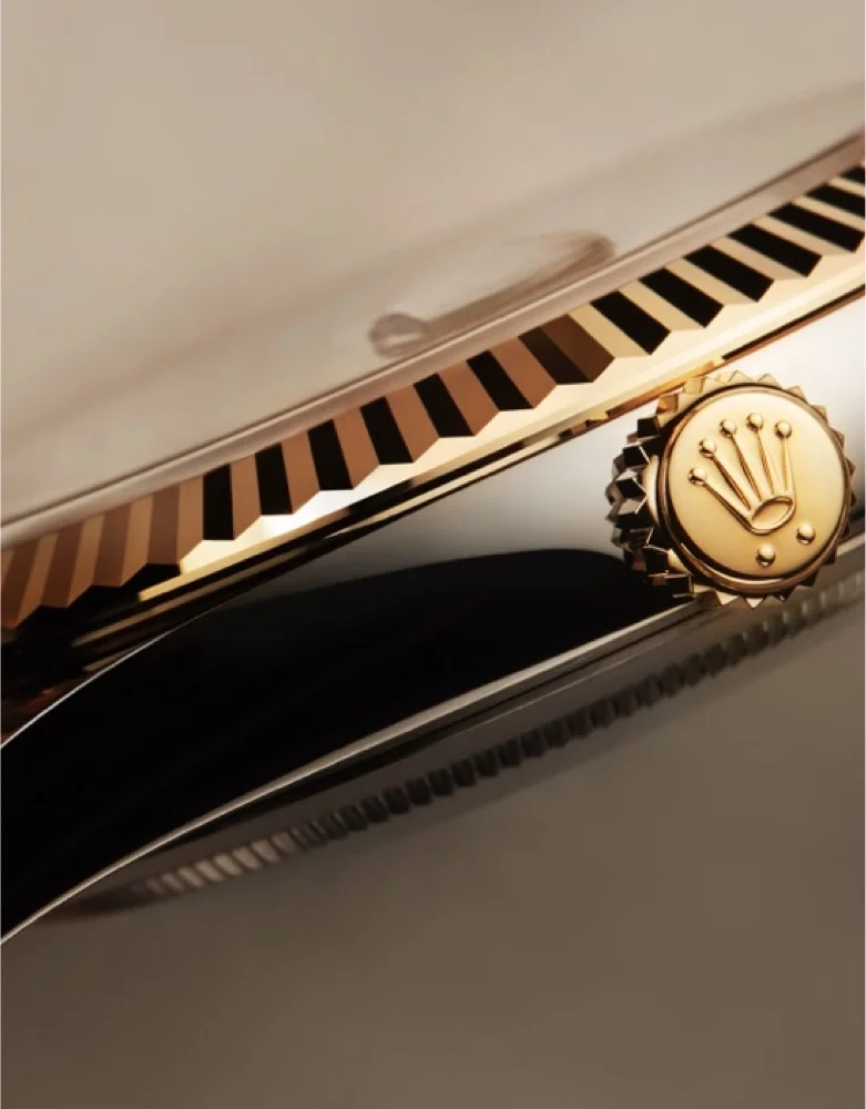 Discover the Rolex collections